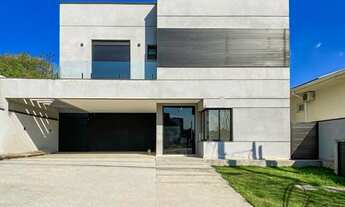 Imagem: Luxuosa Casa em Condomínio à Venda em