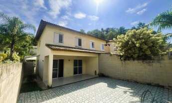 Imagem: Casa em Condomínio à Venda em Cotia-SP