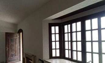 Imagem 6: Condomínio de Luxo em Cotia-SP: Casa com 3 Suítes, 3 Salas, 5 Banheiros e 280m² de Área!