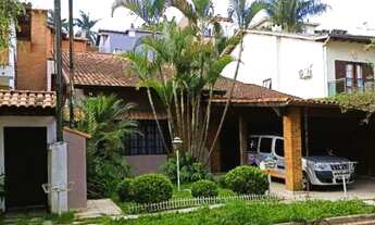 Imagem: Condomínio de Luxo em Cotia-SP Casa com