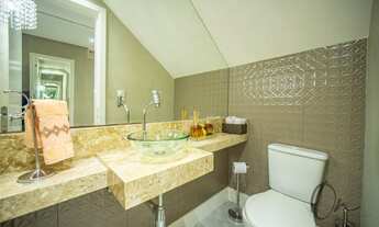 Imagem 5: Imperdível oportunidade de compra: Casa em Condomínio de Alto Padrão em Cotia-SP, Jardim R