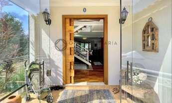 Imagem 7: Casa de Luxo em Condomínio na Chácara das Paineiras: 3 Quartos, 3 Suítes, 3 Salas, 5 Banhe