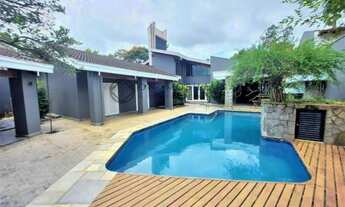 Imagem: Casa em Condomínio de Luxo em Cotia-SP