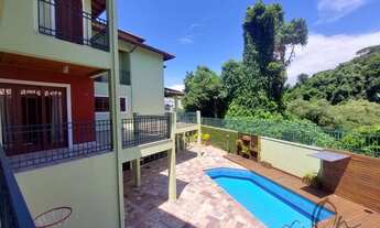 Imagem 2: Luxuosa mansão em condomínio de alto padrão em Cotia-SP, São Paulo II, com 4 suítes, 3 sal