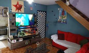 Imagem 5: Localizada em um bairro tranquilo, próximo a comércios, escolas e transporte público, esta