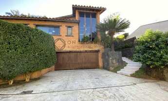 Imagem 4: Luxuosa Casa em Condomínio à Venda em Carapicuíba-SP, Chácara São João. 3 Quartos, 1 Suíte