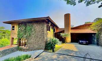 Imagem: Luxuosa Casa em Condomínio à Venda em