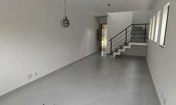 Imagem 5: Casa em Condomínio à Venda em Cotia-SP - Chácara Canta Galo: 3 Quartos, 3 Suítes, 2 Salas