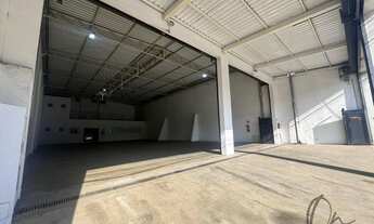 Imagem 4: Galpão Comercial de Alto Padrão na Vargem Grande Paulista-SP, Bairro Tijuco Preto: 2 Salas