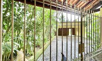 Imagem 7: Residência de alto padrão em condomínio exclusivo em Carapicuíba-SP, na Chácara São João