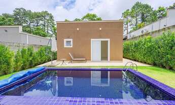 Imagem 2: Venda de Casa em Condomínio em Cotia-SP - 3 quartos, 3 suítes, 3 salas, 3 banheiros, 4 vag