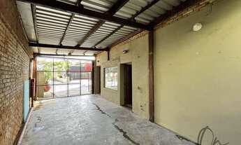 Imagem 5: Oportunidade Única: Sala Comercial à Venda em Carapicuíba-SP na Chácara São João - 4 Salas