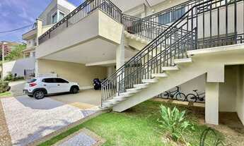 Imagem 4: Luxuosa casa em condomínio à venda em Cotia-SP, bairro São Paulo II, com 4 quartos, 4 suít