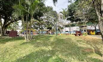 Imagem 6: Terreno com leve aclive, localizado no ponto alto de condomínio clube com segurança 24 h e