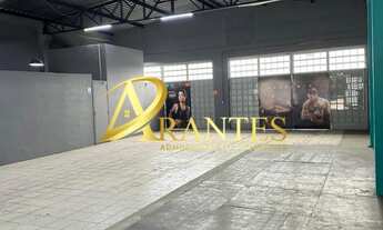 Imagem 6: Galpao COMERCIAL em Atibaia - São Paulo, Portão