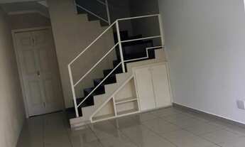 Imagem 3: Sobrado à Venda em Condomínio – 2 Dormitórios, Área Gourmet e Ótima Localização na Granja