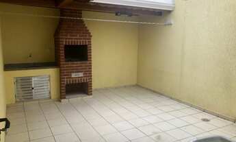 Imagem 7: Sobrado à Venda em Condomínio – 2 Dormitórios, Área Gourmet e Ótima Localização na Granja