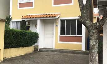 Imagem: Sobrado à Venda em Condomínio �� 2 Dormitórios