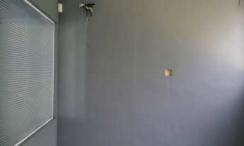 Imagem 7: Sala Comercial 240m² em Granja Viana: Destaque Seu Negócio!