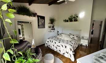 Imagem 3: Casa em condomínio em Granja Viana - Charmosa em Meio à Natureza com Vista Panorâmica e La