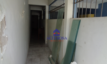 Imagem 2: 2/4 com três kitnetes anexas no Candeal