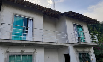 Imagem 5: Casa com piscina e 3 quartos sendo 1 Suíte