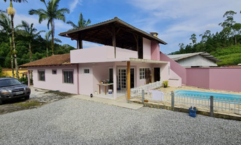 Imagem: CASA COM PISCINA NO BAIRRO SÃO PEDRO