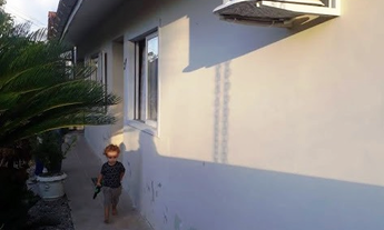 Imagem 4: Casa 2 Suítes e 4 Dormitórios + Área de festa com Piscina Centro de Brusque/SC