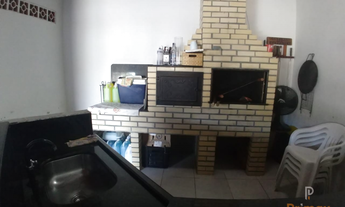 Imagem 5: Casa solta com 3 dormitórios + 1 suíte no bairro São Pedro