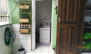 Imagem 7: Casa com 4 Dormitórios com varanda na Santa Terezinha