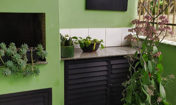 Imagem 5: Casa com 4 Dormitórios com varanda na Santa Terezinha