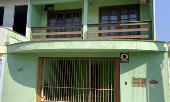 Imagem: Casa com 4 Dormitórios com varanda na Santa