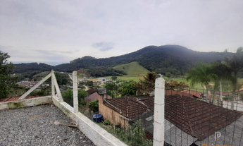 Imagem 4: CASA COM COZINHA SOB MEDIDA, COM AMPLO ESPAÇO DE TERRENO, NO BAIRRO LIMEIRA