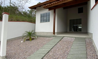 Imagem: Casa 2 Dormitórios Garagem Coberta e Passagem