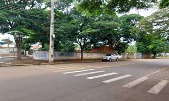 Imagem 3: VENDE TERRENO COM 30 MT DE FRENTE - ÒTIMO PARA SALA COMERCIAL
