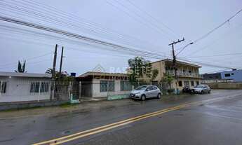 Imagem 2: CASA COM AMPLO TERRENO NO BAIRRO SÃO DOMINGOS, NAVEGANTES/SC