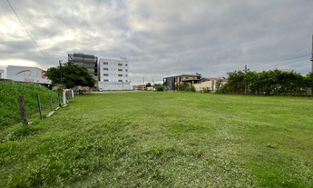 Imagem 2: AMPLO TERRENO COM 3.638,87 M² NO CENTRO DE NAVEGANTES - SC