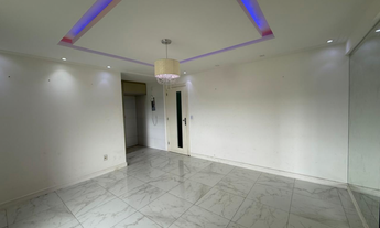 Imagem: Av. Paralela, Apartamento de 02 Quartos