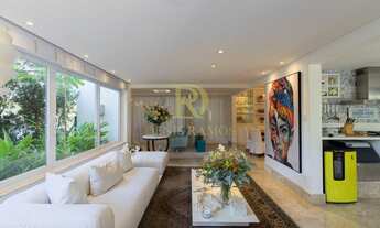 Imagem: Casa à Venda, 03 Suítes, 350m2, Jardim