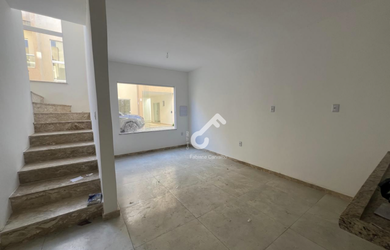 Imagem 7: IPITANGA, Lauro de Freitas. Duplex compostos de 3 quartos sendo 1 suíte. Área construída 1