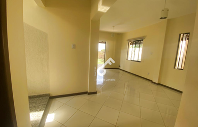 Imagem 4: ESTRADA DO COCO, Abrantes. Duplex 4 quartos sendo 2 suítes (1 das suítes térrea) ENERGIA S