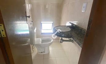 Imagem 5: ESTRADA DO COCO, Abrantes. Duplex 4 quartos sendo 2 suítes (1 das suítes térrea) ENERGIA S