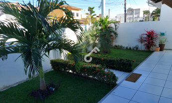 Imagem 4: ESTRADA DO COCO, Abrantes. Duplex composto de 4 quartos sendo 1 quarto térreo e 3 suítes