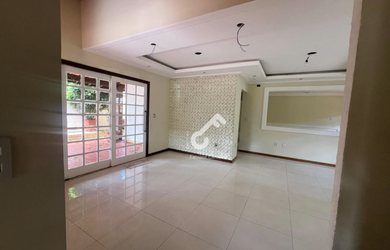 Imagem 5: PITANGUEIRAS/CENTRO, Lauro de Freitas. Duplex, condomínio ALTO PADRÃO, composto de 4 suíte