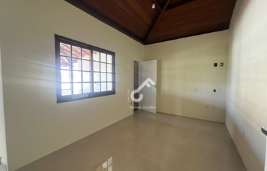 Imagem 12: PITANGUEIRAS/CENTRO, Lauro de Freitas. Duplex, condomínio ALTO PADRÃO, composto de 4 suíte