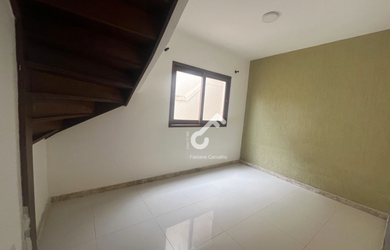 Imagem 7: BURAQUINHO, Lauro de Freitas. Duplex com 4 quartos sendo 3 suítes e 1 quarto térreo. Condo