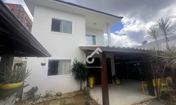 Imagem 4: ESTRADA DO COCO, Abrantes. Duplex ALTO PADRÃO 4 quartos sendo 2 suítes (1 suíte térrea e 1