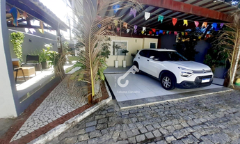 Imagem: PITANGUEIRAS, Lauro de Freitas. Duplex composto