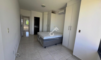 Imagem 6: PITANGUEIRAS, Lauro de Freitas. Cobertura duplex (3º andar de escadas) 3 suítes e dependên