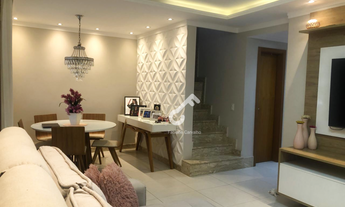 Imagem 3: ESTRADA DO COCO, Abrantes. Duplex com 4 quartos sendo 3 suítes superior e 1 quarto térreo